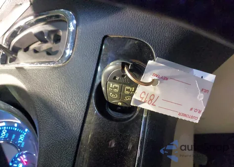 2016 Chrysler Town & Country Touring from USA, damaged, VIN 2C4RC1BG3GR105453